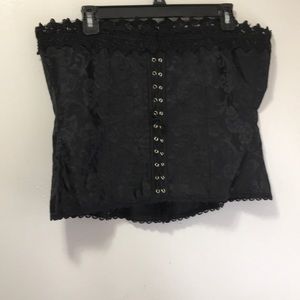 Corset/bustier?